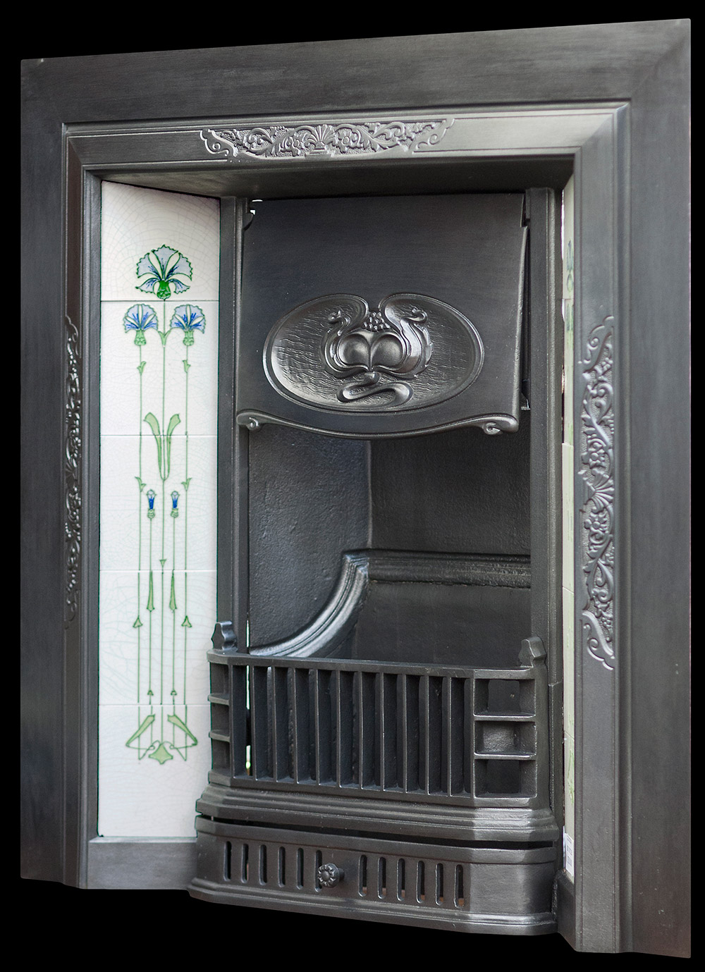 Edwardian tiled interior | The Antique Fireplace Restoration Company
